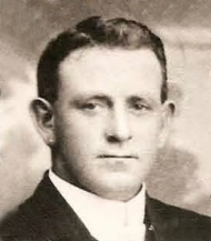 Photo of photos/Donald McLennan 1878-1964 frm Ivan book